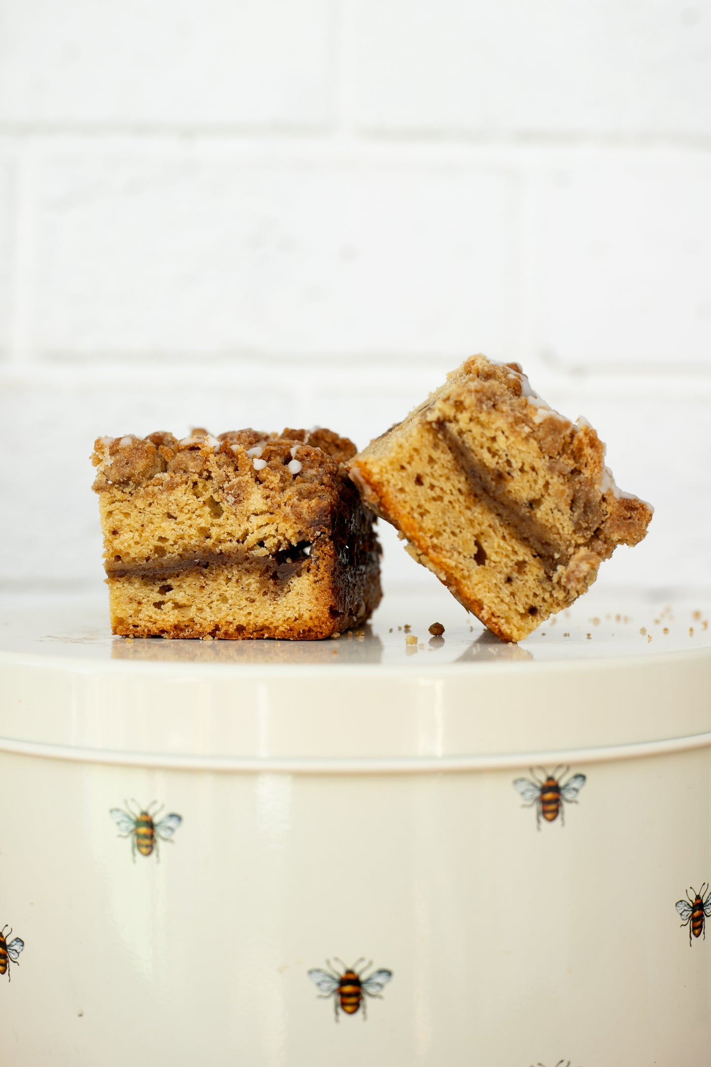Espresso Crumble Cake